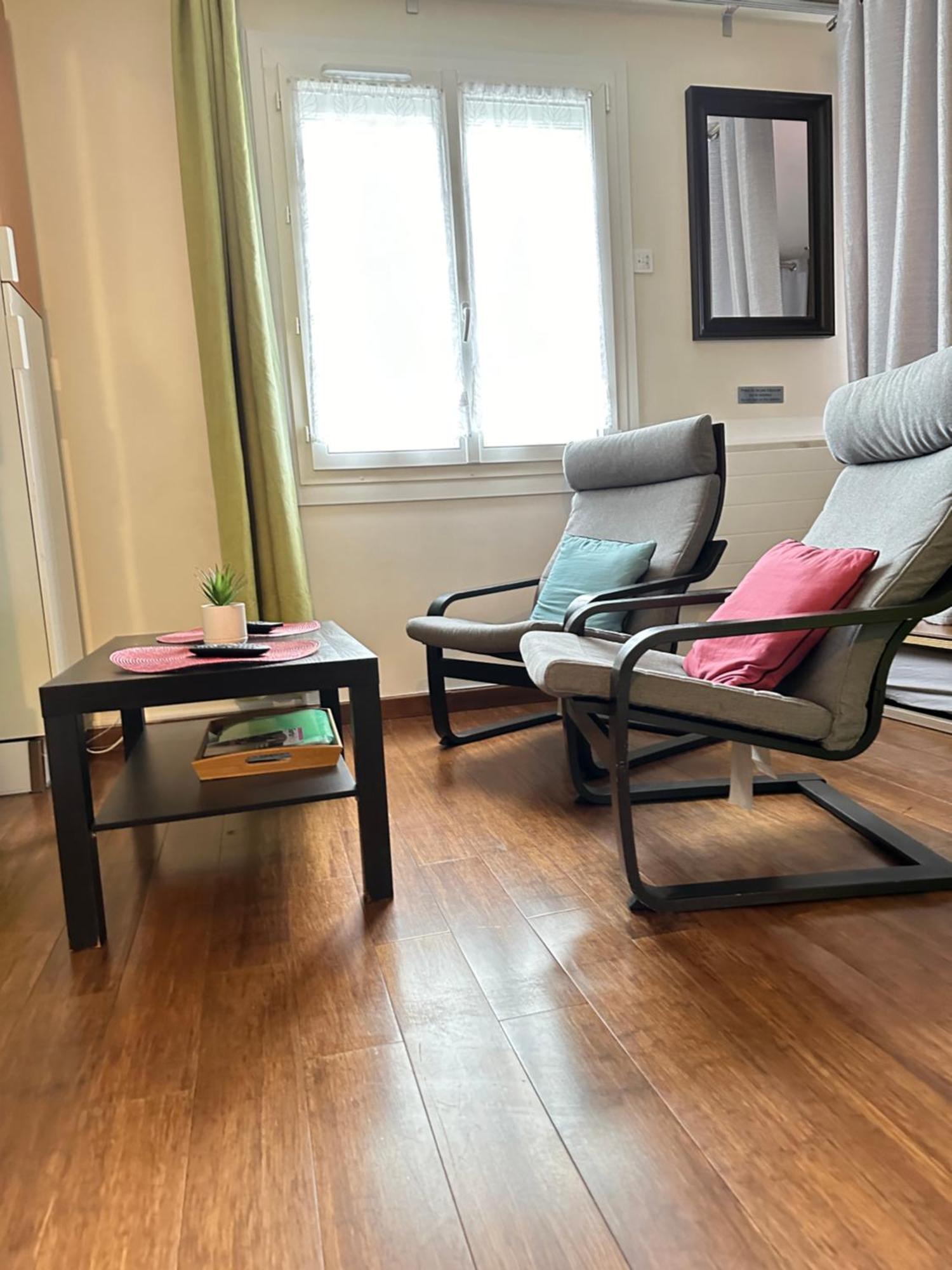 Appartement Très beau studio proche de Disneyland et de Paris à Ozoir-la-Ferrière Extérieur photo