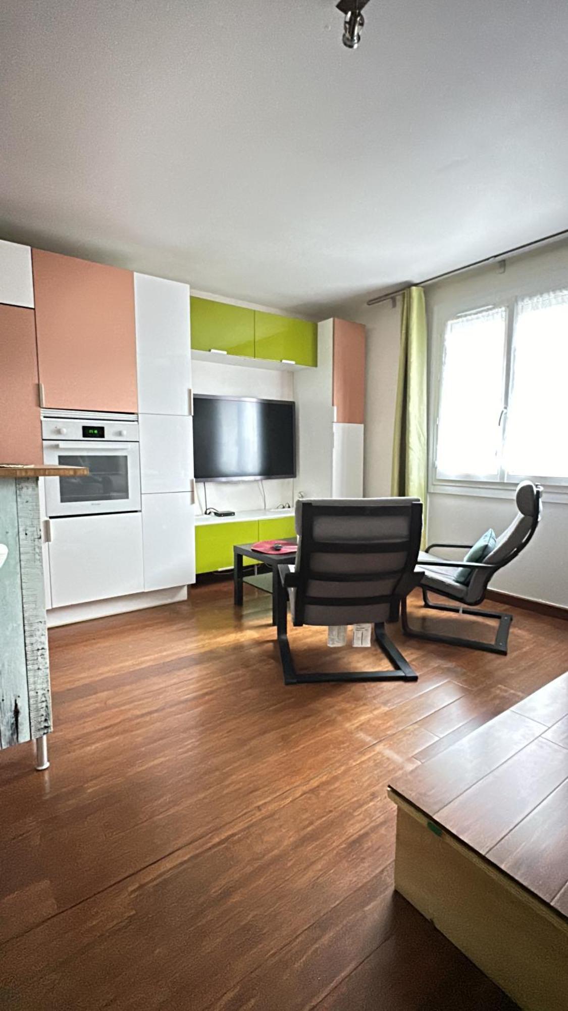 Appartement Très beau studio proche de Disneyland et de Paris à Ozoir-la-Ferrière Extérieur photo